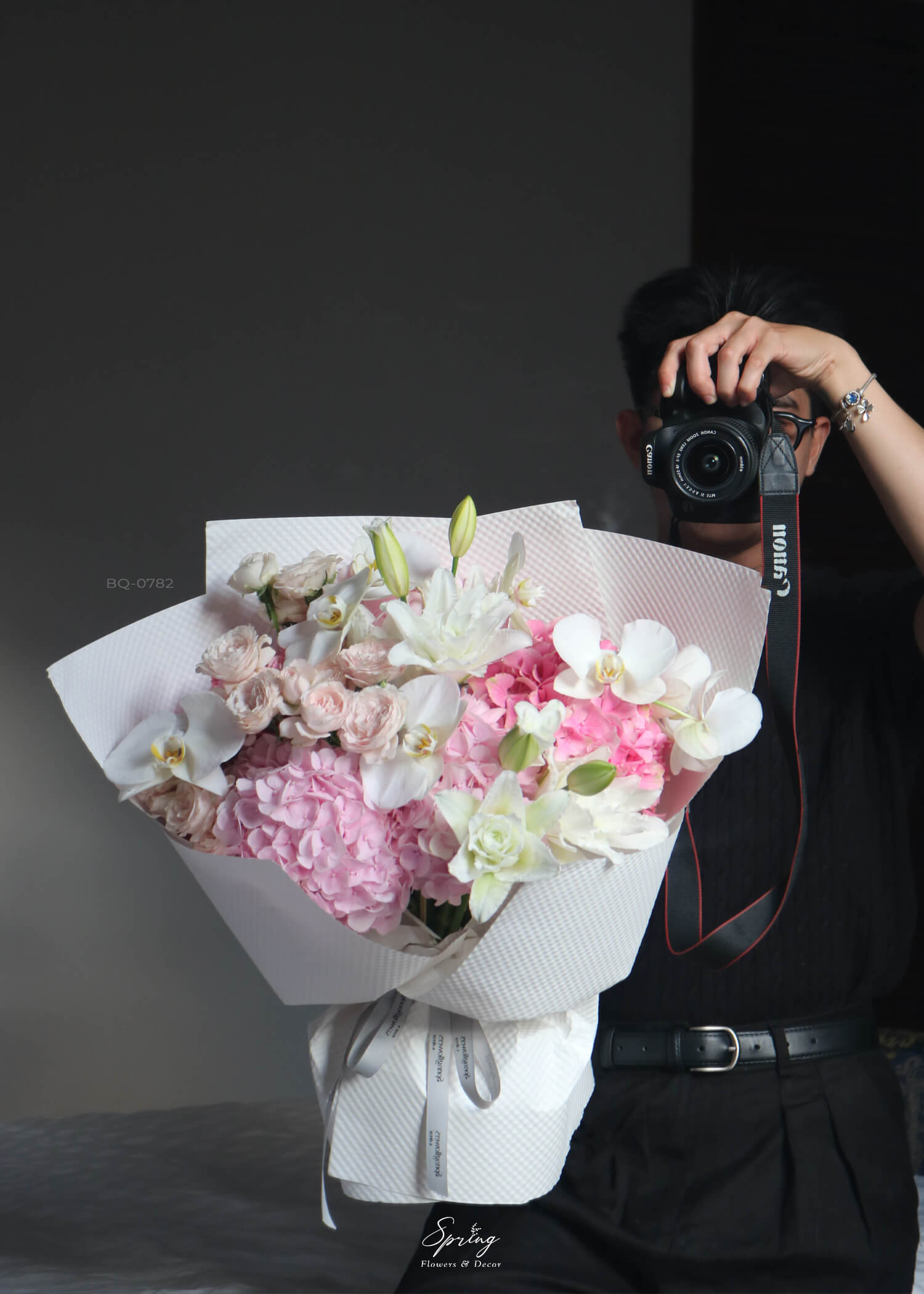Bouquet of flowers BQ-0782